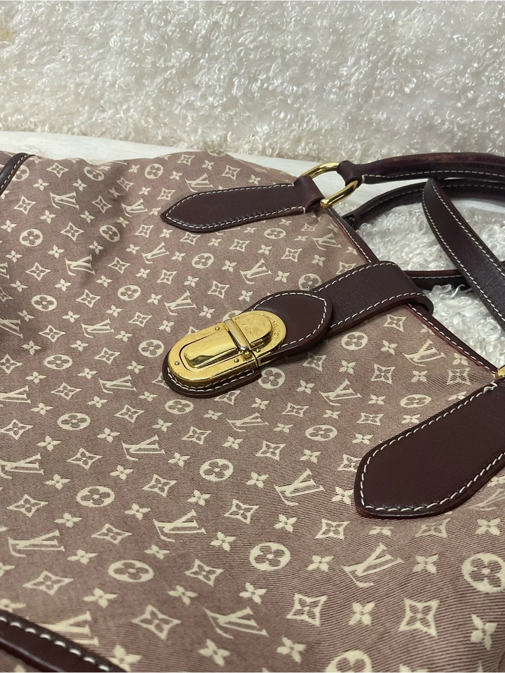 Louis Vuitton Idylle Elegie Shoulder Bag